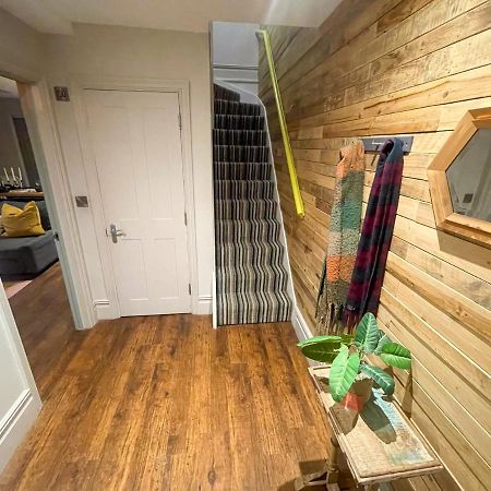 Stunning Brighton Seaside 2-Bedroom Townhouse With Patio, Sleeps 6 Exterior photo